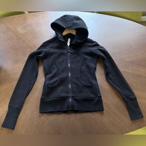 #36 Lululemon scuba full zip hoodie thumb holes black jacket women 4 EUC